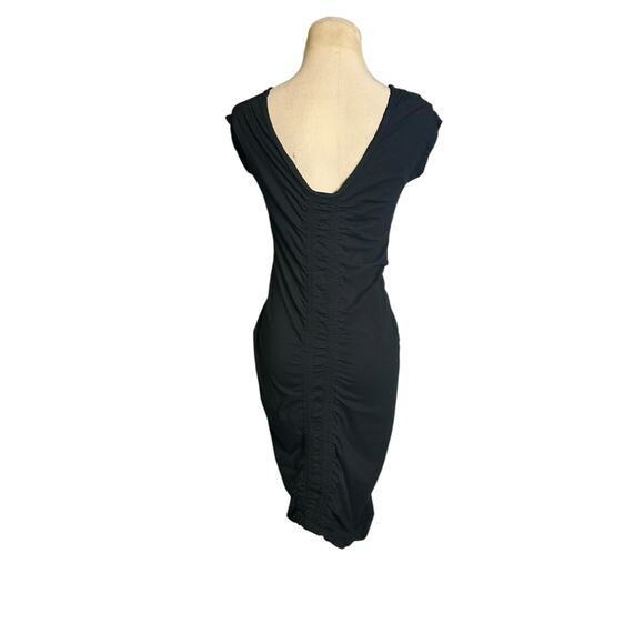 FP Beach black cap sleeves ruched mini dress size Medium - Picture 14 of 15
